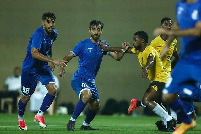 尤文家族赛上半场结束即罢，主队2-0获胜
